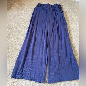 Easel wide leg pants blue patch pockets